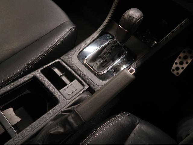 ＸＶハイブリッド ２．０ｉ－Ｌ　アイサイト　黒革シート　メモリーナビ　フルセグ　バックカメラ　スマートキー　Ｂｌｕｅｔｏｏｔｈ　シートヒーター　クルーズコントロール　パワーシート　横滑り防止　アイサイト（20枚目）