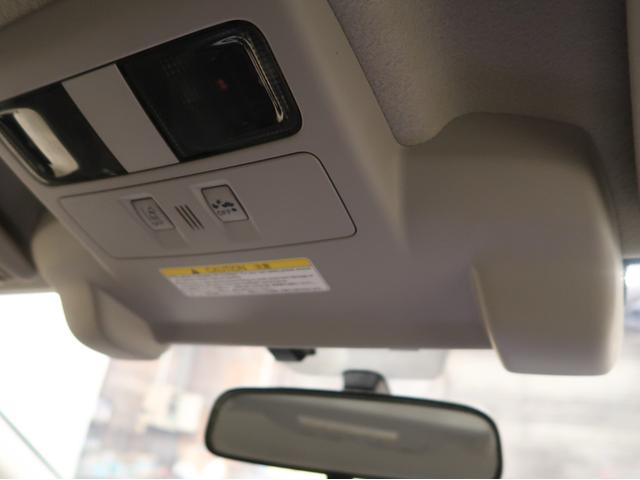 ＸＶハイブリッド ２．０ｉ－Ｌ　アイサイト　黒革シート　メモリーナビ　フルセグ　バックカメラ　スマートキー　Ｂｌｕｅｔｏｏｔｈ　シートヒーター　クルーズコントロール　パワーシート　横滑り防止　アイサイト（21枚目）