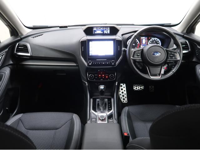 ★自社鈑金工場★指定工場に加えて、鈑金工場も完備しておりますので、鈑金・塗装もお任せ下さい。