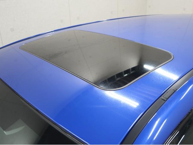 レヴォーグ １．６ＳＴＩスポーツアイサイト　サンルーフ　純正ＳＤナビ　フルセグ　サイド　バックカメラ　リアビークルディテクション　ＳＴＩ革シート　ビルシュタイン　シートヒーター　スマートキー　パワーシート　ＬＥＤ　ＥＴＣ　Ｂｌｕｅｔｏｏｔｈ（8枚目）