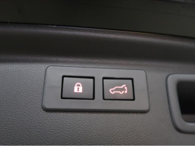 フォレスター アドバンス　純正８型ＳＤナビ　フルセグ　フロント　サイド　バックカメラ　リアビークルディテクション　デジタルミラー　ドライバーモニタリング　自動バックドア　コーナーセンサー　Ｂｌｕｅｔｏｏｔｈ　シートヒーター（12枚目）