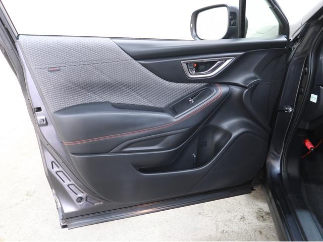 フォレスター Ｘ－ブレイク　パワーリヤゲート　リヤビークル　フロント／サイドカメラ　スマートキー　パワーシート　デジタルミラー　純正ナビ　バックカメラ　前後席シートヒーター　純正アルミホイール　ＥＴＣ（38枚目）