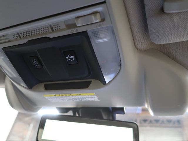 フォレスター アドバンス　パワーリヤゲート　フロント／サイドカメラ　ルーフレール　デジタルミラー　リヤビークル　純正ナビ　バックカメラ　ドラレコ　ＥＴＣ　ステアリングヒーター　シートヒーター　純正アルミホイール（8枚目）