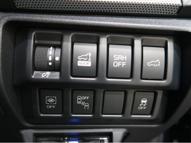 フォレスター アドバンス　パワーリヤゲート　フロント／サイドカメラ　ルーフレール　デジタルミラー　リヤビークル　純正ナビ　バックカメラ　ドラレコ　ＥＴＣ　ステアリングヒーター　シートヒーター　純正アルミホイール（9枚目）