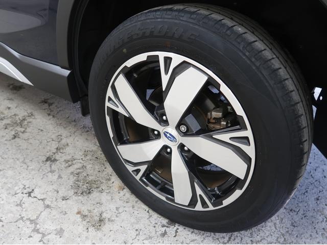 フォレスター アドバンス　パワーリヤゲート　フロント／サイドカメラ　ルーフレール　デジタルミラー　リヤビークル　純正ナビ　バックカメラ　ドラレコ　ＥＴＣ　ステアリングヒーター　シートヒーター　純正アルミホイール（39枚目）