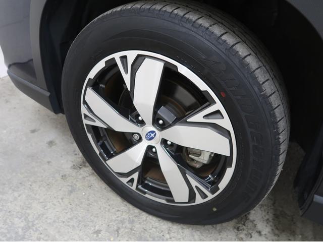 フォレスター アドバンス　パワーリヤゲート　フロント／サイドカメラ　ルーフレール　デジタルミラー　リヤビークル　純正ナビ　バックカメラ　ドラレコ　ＥＴＣ　ステアリングヒーター　シートヒーター　純正アルミホイール（43枚目）