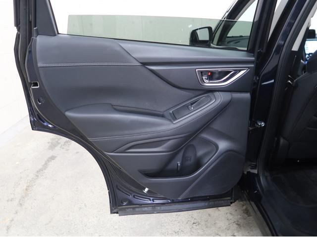 フォレスター アドバンス　パワーリヤゲート　フロント／サイドカメラ　ルーフレール　デジタルミラー　リヤビークル　純正ナビ　バックカメラ　ドラレコ　ＥＴＣ　ステアリングヒーター　シートヒーター　純正アルミホイール（45枚目）