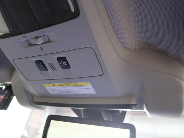 レヴォーグ 1.6GT-Sアイサイト 後期型 1オーナー車 純正8型メモリーナビ フルセグ フロント サイド バックカメラ デジタルミラー コーナーセンサー リアビークルディテクション Bluetooth シートヒーター ETC LED(27枚目)