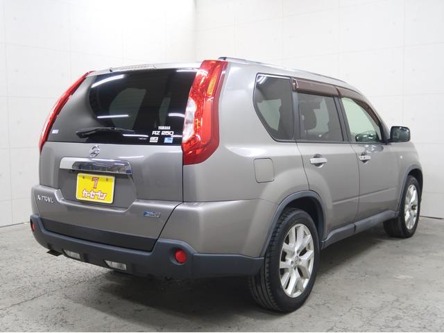 エクストレイル ２０ＧＴ　６ＭＴ　ナビ　バックカメラ　キセノンヘッドライト　インテリジェントキー　ＣＤ／ＤＶＤ　フルセグＴＶ　ドライブレコーダー　純正アルミホイール（22枚目）