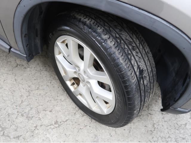 エクストレイル ２０ＧＴ　６ＭＴ　ナビ　バックカメラ　キセノンヘッドライト　インテリジェントキー　ＣＤ／ＤＶＤ　フルセグＴＶ　ドライブレコーダー　純正アルミホイール（23枚目）