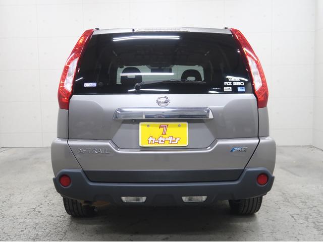 エクストレイル ２０ＧＴ　６ＭＴ　ナビ　バックカメラ　キセノンヘッドライト　インテリジェントキー　ＣＤ／ＤＶＤ　フルセグＴＶ　ドライブレコーダー　純正アルミホイール（27枚目）