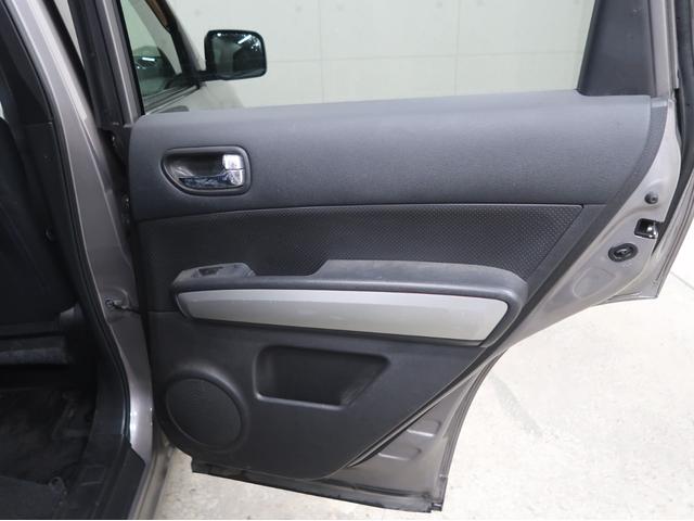 エクストレイル ２０ＧＴ　６ＭＴ　ナビ　バックカメラ　キセノンヘッドライト　インテリジェントキー　ＣＤ／ＤＶＤ　フルセグＴＶ　ドライブレコーダー　純正アルミホイール（32枚目）