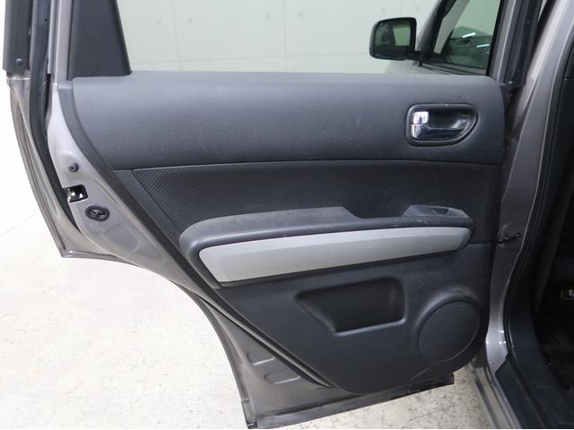 エクストレイル ２０ＧＴ　６ＭＴ　ナビ　バックカメラ　キセノンヘッドライト　インテリジェントキー　ＣＤ／ＤＶＤ　フルセグＴＶ　ドライブレコーダー　純正アルミホイール（36枚目）