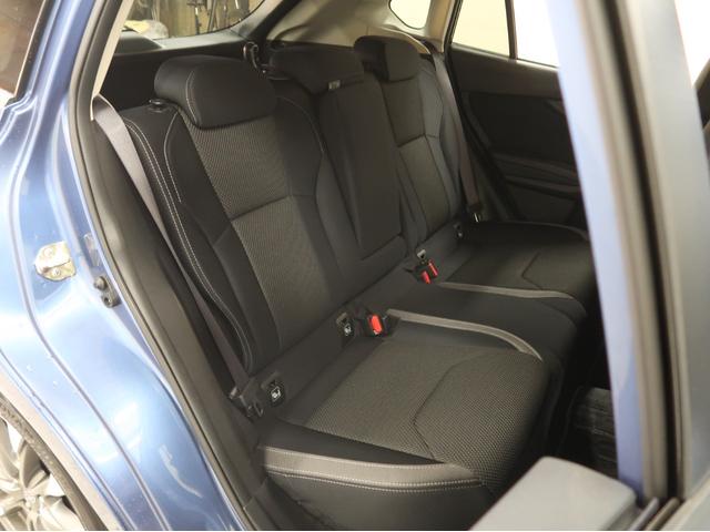 インプレッサスポーツ ２．０ｉ－Ｌアイサイト　フロント＆サイドカメラ　リヤビークルディテクション　純正ナビ　バックカメラ　パワーシート　ＥＴＣ　ステアリングアシスト　アダプティブクルーズコントロール　スマートキー（21枚目）