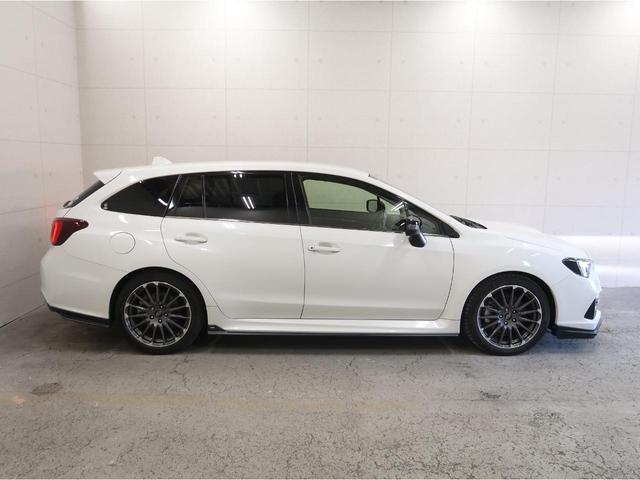 レヴォーグ １．６ＳＴＩスポーツアイサイト　純正８型ＳＤナビ　フルセグ　フロント　サイド　バックカメラ　デジタルミラー　コーナーセンサー　リアビークルディテクション　革シート　シートヒーター　ツーリングアシスト　Ｂｌｕｅｔｏｏｔｈ　ＬＥＤ（22枚目）