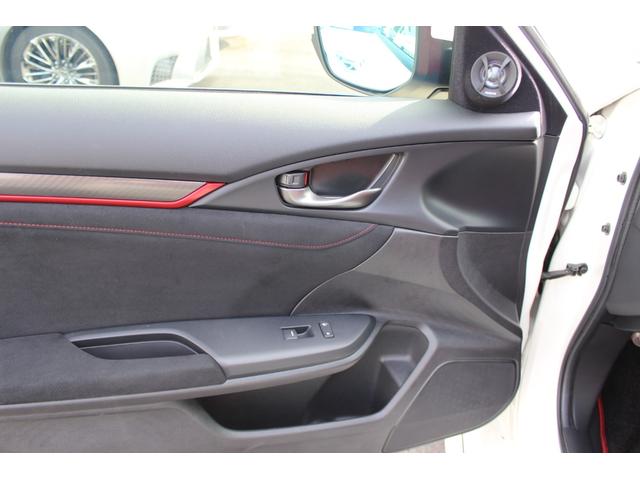 シビック タイプＲ　ＭＴ車　禁煙車　ワンオーナー　ユーザー買取　無限（フルエアロ・ブルーミラー・ドアバイザー・テールランプ）　シーカ製３本出しマフラー　社外ナビ・ＴＶ　スピーカー（ダイヤトーン・ＫＩＣＫＥＲ）　Ｂカメラ（14枚目）