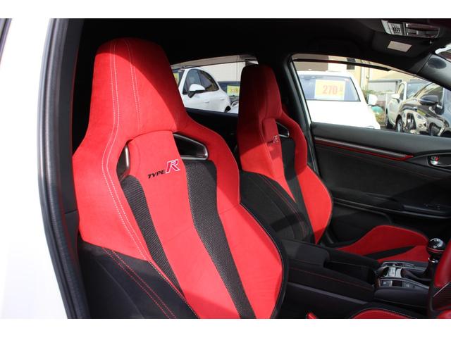 シビック タイプＲ　ＭＴ車　禁煙車　ワンオーナー　ユーザー買取　無限（フルエアロ・ブルーミラー・ドアバイザー・テールランプ）　シーカ製３本出しマフラー　社外ナビ・ＴＶ　スピーカー（ダイヤトーン・ＫＩＣＫＥＲ）　Ｂカメラ（35枚目）
