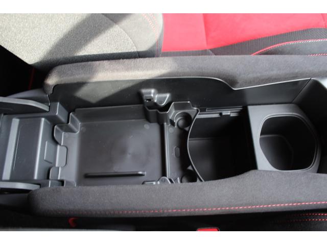 シビック タイプＲ　ＭＴ車　禁煙車　ワンオーナー　ユーザー買取　無限（フルエアロ・ブルーミラー・ドアバイザー・テールランプ）　シーカ製３本出しマフラー　社外ナビ・ＴＶ　スピーカー（ダイヤトーン・ＫＩＣＫＥＲ）　Ｂカメラ（40枚目）