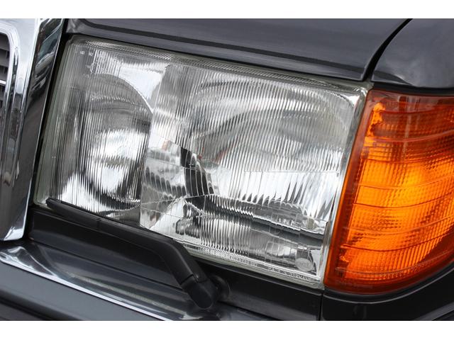 Ｅクラス ５００Ｅ　禁煙車　左ハンドル　ユーザー買取車　ディーラー車　ＰＷ　ＰＳ　ＡＡＣ　シートヒーター　ＥＴＣ　Ｐシート　サンルーフ　純正１６インチＡＷ　ヘッドライトワイパー（12枚目）