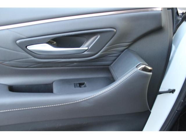 アルファード Z ワンオーナー!禁煙車 モデリスタフルエアロ 純正13.2インチ有機ELフリップダウンモニター 左右独立ムーンルーフ ユニバーサルサイドステップ デジタルインナーミラー パノラミックビューモニタ HUD(12枚目)