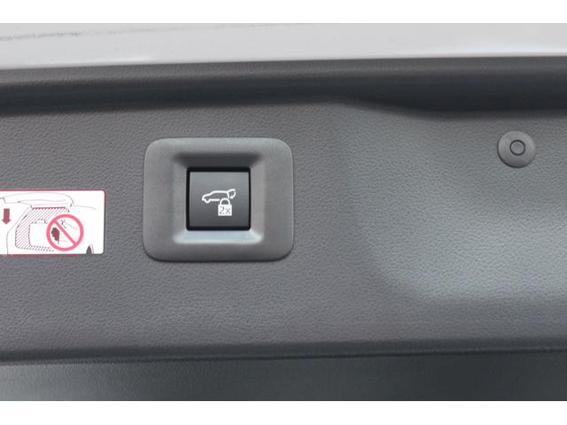アルファード Z ワンオーナー!禁煙車 モデリスタフルエアロ 純正13.2インチ有機ELフリップダウンモニター 左右独立ムーンルーフ ユニバーサルサイドステップ デジタルインナーミラー パノラミックビューモニタ HUD(28枚目)