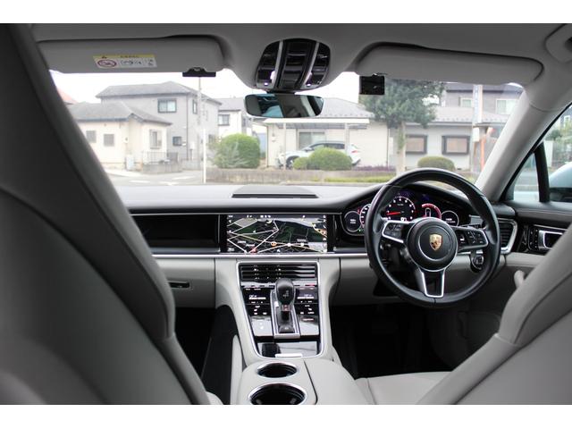 パナメーラ ベースグレード 禁煙車 ツートンレザーインテリアPKG(ブラック&クレヨン) シートヒーター 純正21インチAW Bluetooth接続 Bカメラ ETC ドラレコ レーンキープアシスト(18枚目)