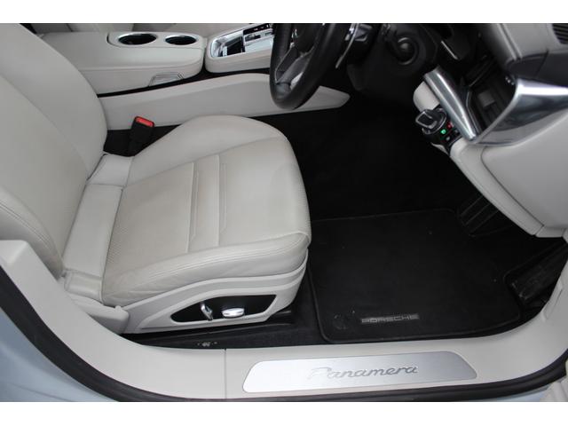 パナメーラ ベースグレード 禁煙車 ツートンレザーインテリアPKG(ブラック&クレヨン) シートヒーター 純正21インチAW Bluetooth接続 Bカメラ ETC ドラレコ レーンキープアシスト(25枚目)