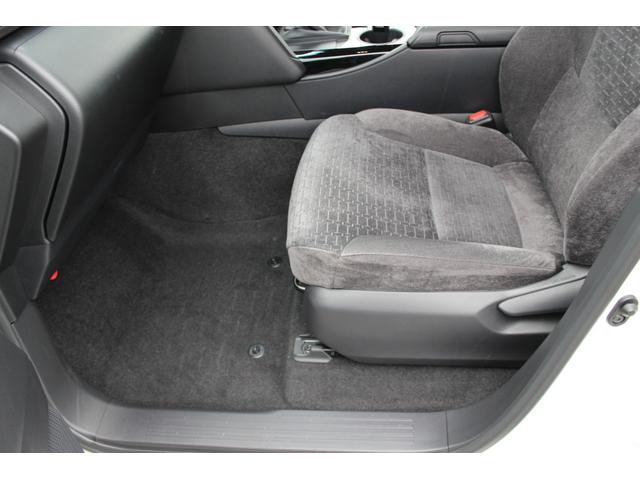 ランドクルーザー AX 1オーナー ムーンルーフ 電動デフロック レーダークルーズ 純正18インチAW ルーフレール トヨタセーフティーセンス 寒冷地仕様 純正ナビ・フルセグTV Bluetooth接続 360°カメラ(13枚目)