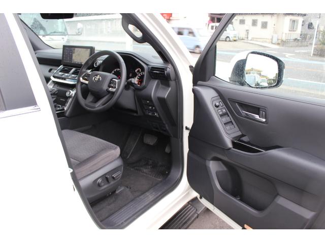 ランドクルーザー AX 1オーナー ムーンルーフ 電動デフロック レーダークルーズ 純正18インチAW ルーフレール トヨタセーフティーセンス 寒冷地仕様 純正ナビ・フルセグTV Bluetooth接続 360°カメラ(26枚目)