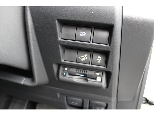 ランドクルーザー AX 1オーナー ムーンルーフ 電動デフロック レーダークルーズ 純正18インチAW ルーフレール トヨタセーフティーセンス 寒冷地仕様 純正ナビ・フルセグTV Bluetooth接続 360°カメラ(32枚目)