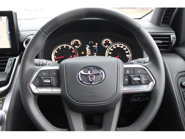 ランドクルーザー AX 1オーナー ムーンルーフ 電動デフロック レーダークルーズ 純正18インチAW ルーフレール トヨタセーフティーセンス 寒冷地仕様 純正ナビ・フルセグTV Bluetooth接続 360°カメラ(33枚目)