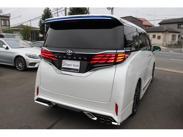 アルファードハイブリッド エグゼクティブラウンジ　１オーナー　禁煙車　左右独立ムーンルーフ　ＪＢＬサウンド　リアエンターテイメントシステム　ＨＵＤ　モデリスタフルエアロ　ユニバーサルサイドステップ　デジタルインナーミラー　両側パワースライドドア（4枚目）