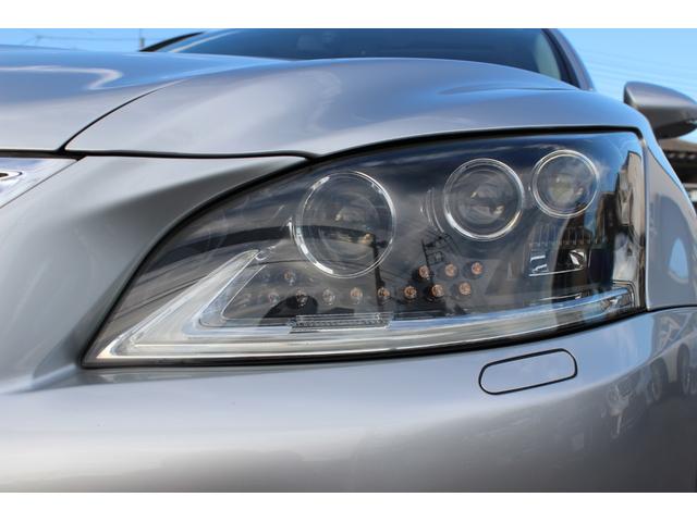 ＬＳ ＬＳ６００ｈ　バージョンＣ　Ｉパッケージ　ユーザー買取車　禁煙車　４ＷＤ　前席イージークローザー　シートヒーター・ベンチレーション　サンルーフ　メモリー付きＰシート　Ｐトランク　純正ナビＴＶ　Ｂｌｕｅｔｏｏｔｈ　ＥＴＣ　Ｂカメラ　ＢＳＭ（10枚目）