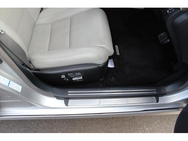 ＬＳ ＬＳ６００ｈ　バージョンＣ　Ｉパッケージ　ユーザー買取車　禁煙車　４ＷＤ　前席イージークローザー　シートヒーター・ベンチレーション　サンルーフ　メモリー付きＰシート　Ｐトランク　純正ナビＴＶ　Ｂｌｕｅｔｏｏｔｈ　ＥＴＣ　Ｂカメラ　ＢＳＭ（31枚目）