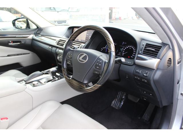 ＬＳ ＬＳ６００ｈ　バージョンＣ　Ｉパッケージ　ユーザー買取車　禁煙車　４ＷＤ　前席イージークローザー　シートヒーター・ベンチレーション　サンルーフ　メモリー付きＰシート　Ｐトランク　純正ナビＴＶ　Ｂｌｕｅｔｏｏｔｈ　ＥＴＣ　Ｂカメラ　ＢＳＭ（34枚目）