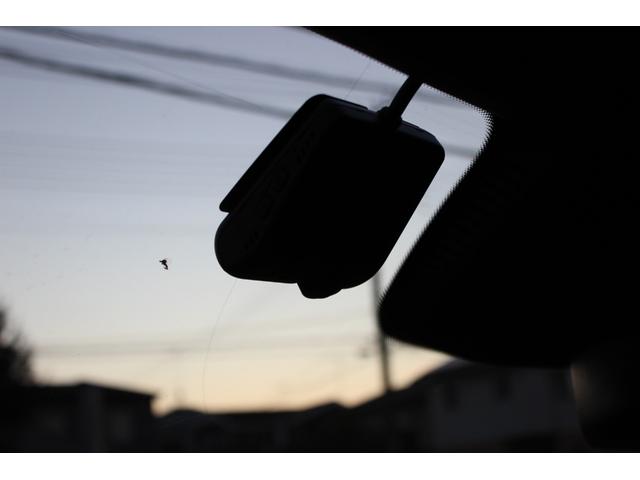 Vクラス V220d アバンギャルド ロング AMGライン 1オーナー パノラミックスライディングルーフ ブルメスターサウンド シートヒーター 純正ナビ・フルセグTV Bカメラ コーナーセンサー Bluetooth接続 ルーフレール ドラレコ(16枚目)