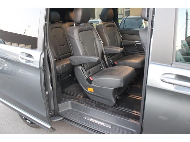 Vクラス V220d アバンギャルド ロング AMGライン 1オーナー パノラミックスライディングルーフ ブルメスターサウンド シートヒーター 純正ナビ・フルセグTV Bカメラ コーナーセンサー Bluetooth接続 ルーフレール ドラレコ(22枚目)