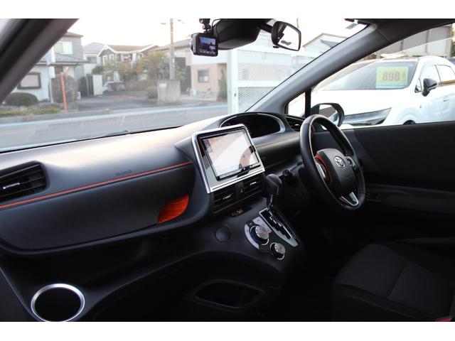 シエンタ ハイブリッド ファンベースG 1オーナー 禁煙車 ユーザー買取車 純正ナビ・フルセグTV ドラレコ コーナーセンサー シートヒーター Bluetooth接続 Bカメラ 両側電動スライドドア(14枚目)