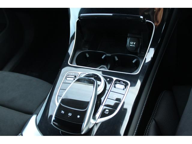 ＧＬＣ ＧＬＣ２５０　４マチックスポーツ　１オーナー　禁煙車　レーダーセーフティパッケージ　ＨＵＤ　ハーフレザーシート　Ｐシート　Ｐバックドア　ルーフレール　純正１９インチＡＷ　パドルシフト　純正ナビ・ＴＶ　ＥＴＣ２．０　Ｂｌｕｅｔｏｏｔｈ（34枚目）