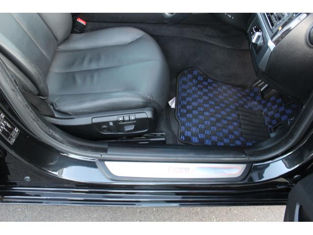 ６シリーズ ６４０ｉグランクーペ　純正ナビ　ＣＤ　黒革シート　純正１９インチＡＷ　パドルシフト　メモリー付きＰシート　シートヒーター　Ｂカメラ　コーナーセンサー　クルコン　アイドリングストップ　Ａライト（28枚目）