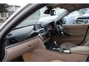 ３２８ｉラグジュアリー　禁煙車　純正ナビ・ＴＶ　レザーシート　Ｂカメラ　クルーズコントロール　パワーシート　プッシュスタート　スマートキー　ＥＴＣ（10枚目）