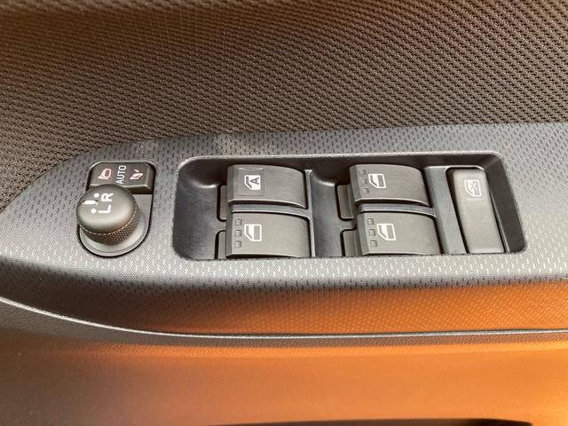 XリミテッドII SAIII バックカメラ対応 革巻きハンドル 運転席シートヒーター チルトステアリング シートリフター LEDヘッドライト オートエアコン 電動格納ミラー パワーウィンドウ キーフリー プッシュスタート(15枚目)