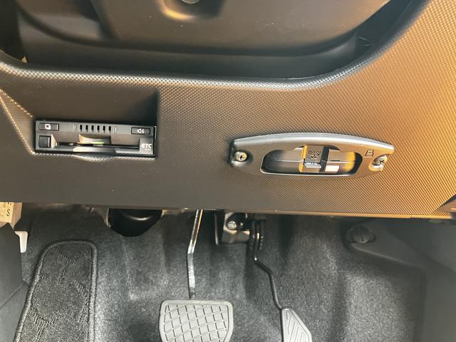 ロッキー Ｘ　ディスプレイオーディオ　連動前後ドラレコ　バックカメラ　保証　新車保証・まごころ保証　１年間・走行距離無制限付き（15枚目）