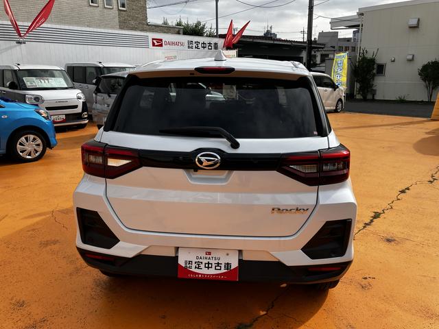 ロッキー Ｘ　ディスプレイオーディオ　連動前後ドラレコ　バックカメラ　保証　新車保証・まごころ保証　１年間・走行距離無制限付き（32枚目）