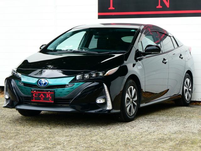 プリウスＰＨＶ Ａ　トヨタセーフティ　レーダークルコン　レーンアシスト　コーナーセンサー　衝突軽減　Ｐアシスト　ＢＳＭ　シートヒーター　ステアヒーター　ビルトインＥＴＣ　Ｂカメラ　純正ＳＤナビ　フルセグ　オートハイビーム（16枚目）