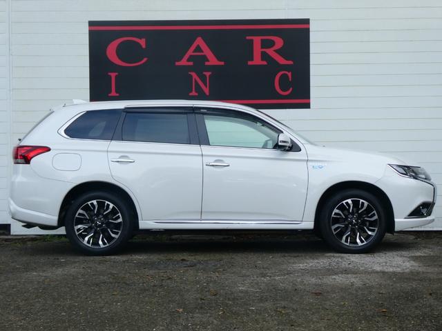 アウトランダーＰＨＥＶ Ｇプレミアムパッケージ　４ＷＤ　衝突軽減　レーダークルコン　ＡＣ１００Ｖ　パワーシート　パワーバックドア　パドルシフト　レーンアシスト　全方位カメラ　Ｂカメラ　シートヒーター　ステアヒーター　ドラレコ　Ｂｌｕｅｔｏｏｔｈ（21枚目）