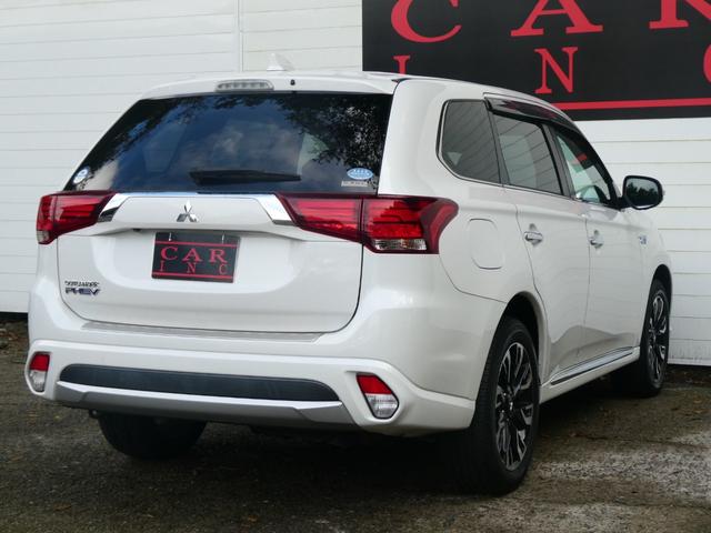アウトランダーＰＨＥＶ Ｇプレミアムパッケージ　４ＷＤ　衝突軽減　レーダークルコン　ＡＣ１００Ｖ　パワーシート　パワーバックドア　パドルシフト　レーンアシスト　全方位カメラ　Ｂカメラ　シートヒーター　ステアヒーター　ドラレコ　Ｂｌｕｅｔｏｏｔｈ（25枚目）
