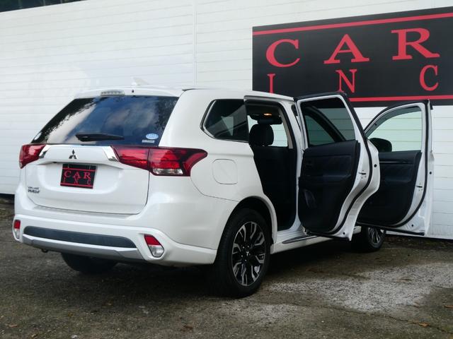 アウトランダーＰＨＥＶ Ｇプレミアムパッケージ　４ＷＤ　衝突軽減　レーダークルコン　ＡＣ１００Ｖ　パワーシート　パワーバックドア　パドルシフト　レーンアシスト　全方位カメラ　Ｂカメラ　シートヒーター　ステアヒーター　ドラレコ　Ｂｌｕｅｔｏｏｔｈ（28枚目）