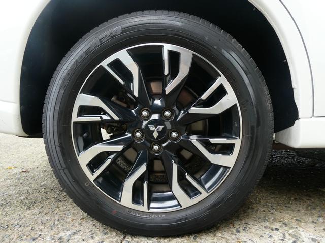 アウトランダーＰＨＥＶ Ｇプレミアムパッケージ　４ＷＤ　衝突軽減　レーダークルコン　ＡＣ１００Ｖ　パワーシート　パワーバックドア　パドルシフト　レーンアシスト　全方位カメラ　Ｂカメラ　シートヒーター　ステアヒーター　ドラレコ　Ｂｌｕｅｔｏｏｔｈ（70枚目）