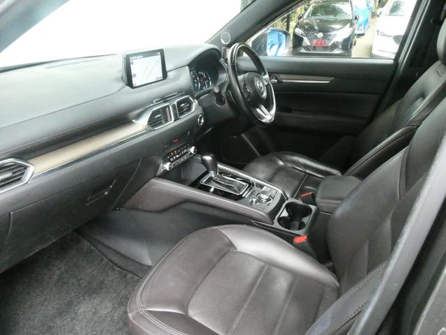 CX-5 XD エクスクルーシブモード BOSEサウンド 4WD 車高調付 パワーバックドア パワーシート レーダークルコン アイスト 衝突軽減 コーナーセンサー レーンアシスト ドラレコ シートヒーター ステアヒーター 純正SDナビ(14枚目)